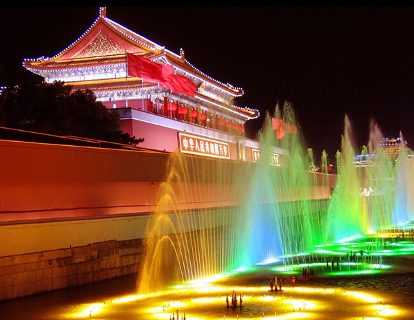 �����L���D