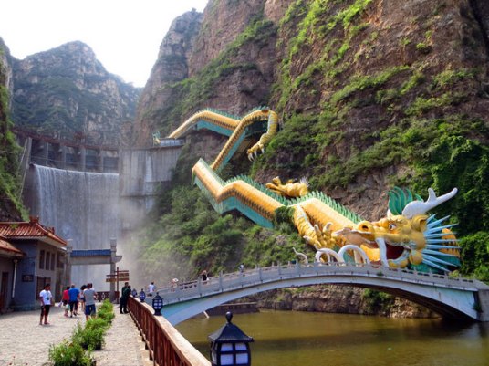 ���c�{�L���D